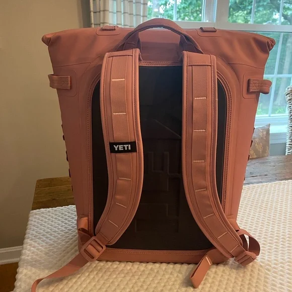 YETI Blush Backpack Cooler - Picture 3 of 7